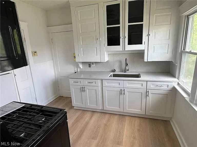 14415 Westropp Ave — Photo 11