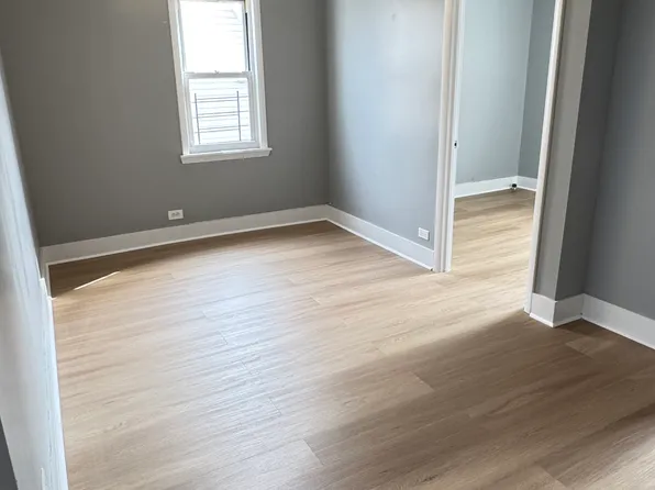 42-25 189th St #2, Flushing, NY 11358