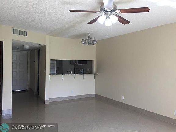 5th image of 9921 Three Lakes Cir #9921
