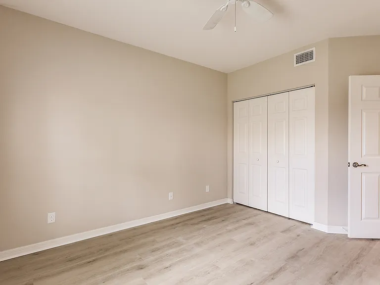 27500 Palmesta Cir #41 — Photo 11