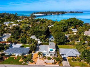 741 Fox St, Longboat Key, FL 34228