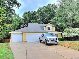 2103 Hadley Ct, Matthews, NC 28105