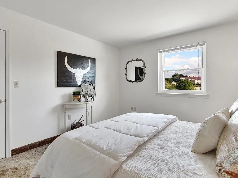 Apartments at Waterford — Photo 31
