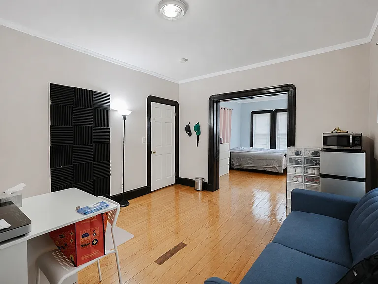 14 Wadsworth St — Photo 5