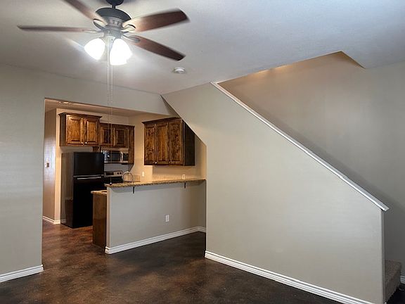 4th image of 5914 Gholson Rd