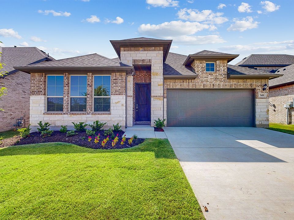 1st image of 7608 Poplar Dr