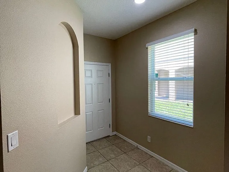 1045 Palma Verde Pl — Photo 5