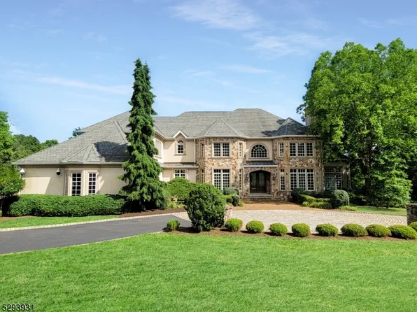 26 Dogwood Dr, Readington Twp., NJ 08889