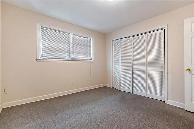 4704 Lake Louise Ave — Photo 8
