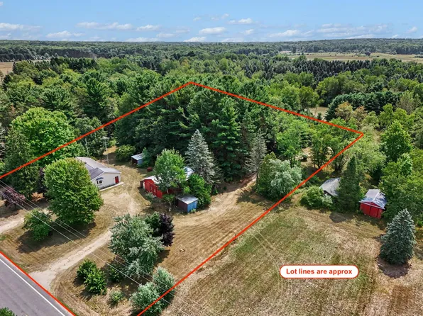 1061 E Fountain Rd, Free Soil, MI 49411