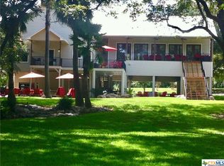 400 Riverview Rd, Mc Queeney, TX 78123