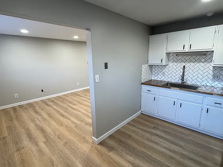 Legacy at Golfview LLC — Photo 9