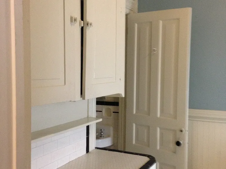 121 Madison Ave SE #8 — Photo 3