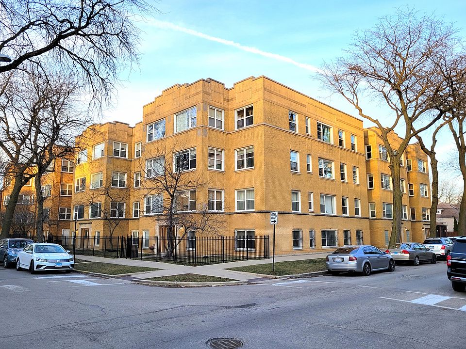 1st image of 4901 N Avers Ave #G