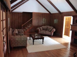 3955 White Oak Ln, Lilburn, GA 30047