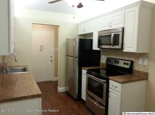 55 Amberly Dr UNIT A, Manalapan, NJ 07726