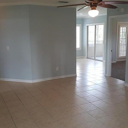 3rd image of 1701 The Greens Way APT 1512