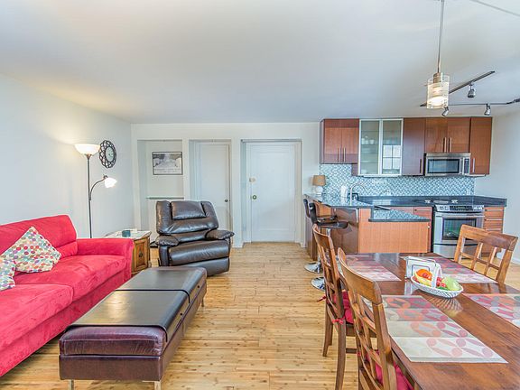 5th image of 751 W Ferry St APT 7A