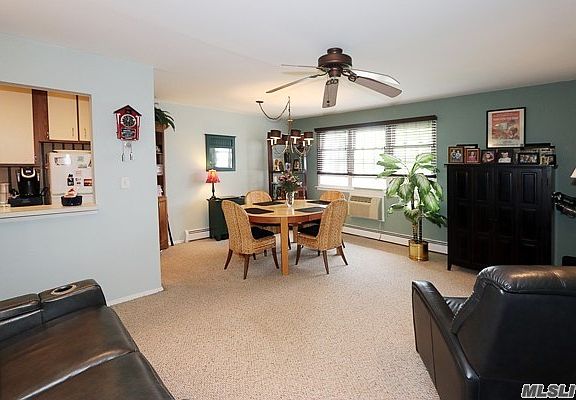 2nd image of 4715 Wilshire Ln