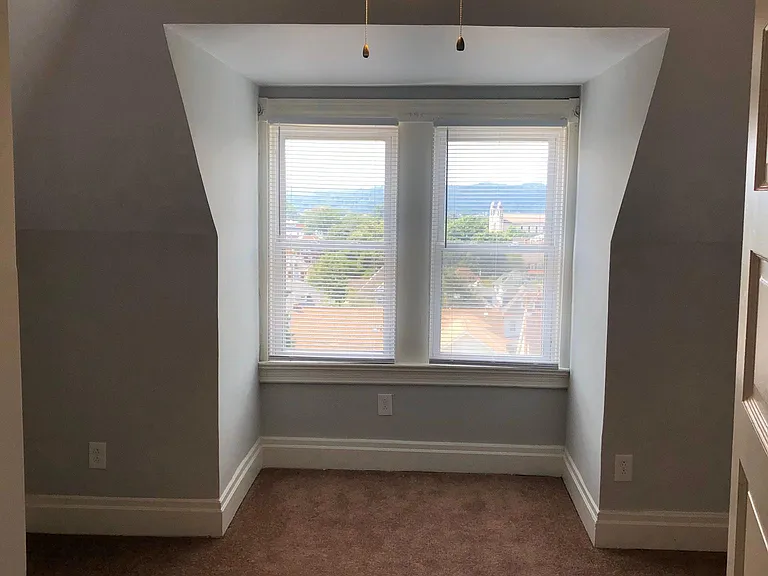539 Forest Ave — Photo 27