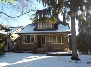 2186 N 53rd St, Milwaukee, WI 53208