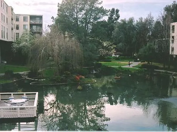 490 N Civic Dr APT 108, Walnut Creek, CA 94596