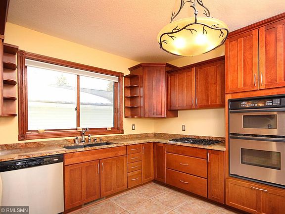 3rd image of 408 S Ash St
