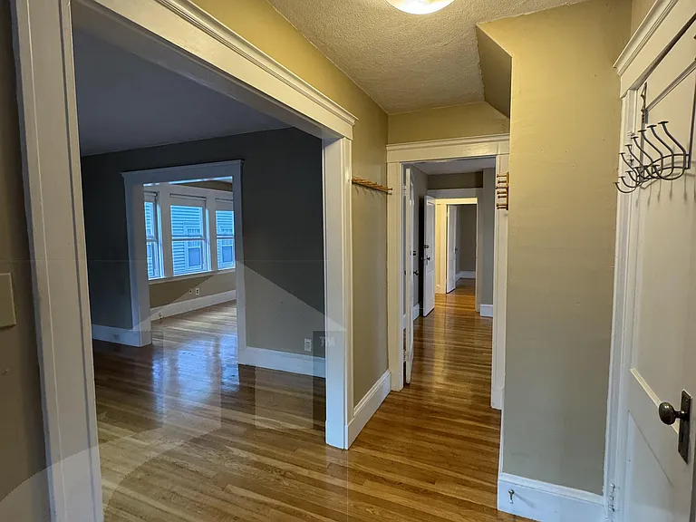 18 Irvington Rd #1 — Photo 6