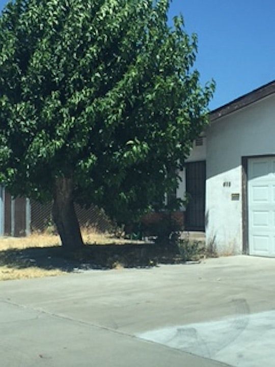 1st image of 418 Willow Ave
