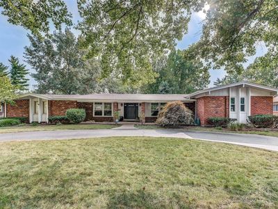 14124 Parliament Dr, Chesterfield, MO, 63017