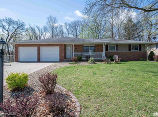 1402 W Woodside Dr, Dunlap, IL 61525