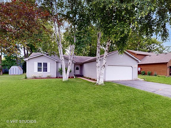 3rd image of 1611 Poplar Ln