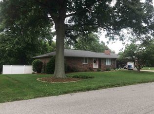 1090 N Vista Dr, Vincennes, IN 47591
