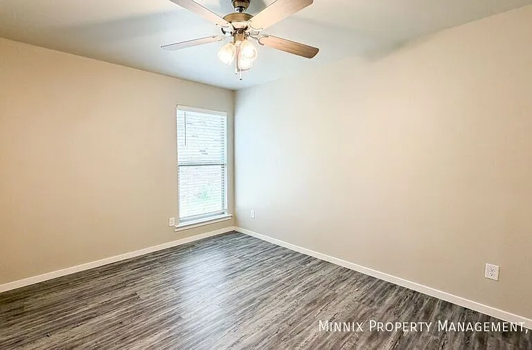 1907 Kirksey Ave — Photo 15