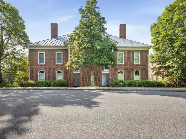 508 Worthington Dr APT B, Charlottesville, VA 22903