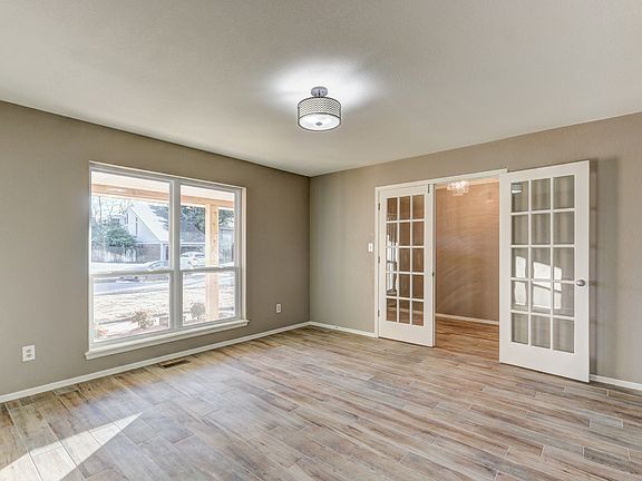 Office / second living room.