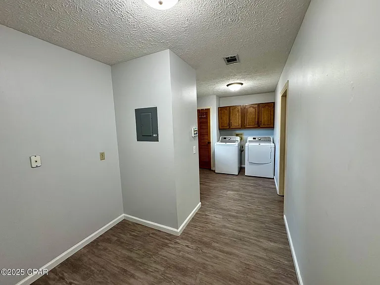 6210 Imperial Dr — Photo 14