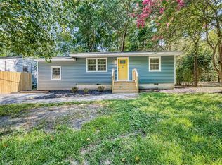 87 Columbine Dr, Hartfield, VA 23071