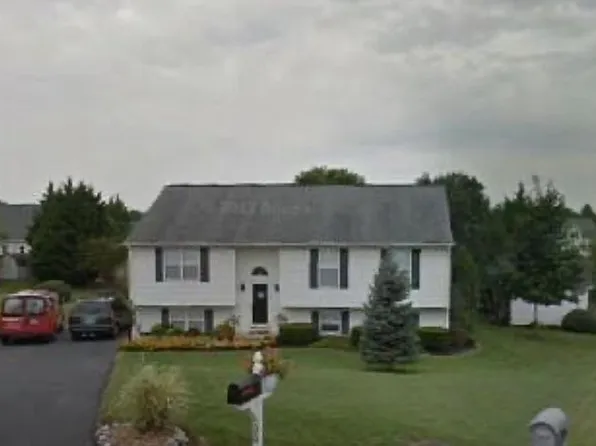 55 Wolf Trap Cir, Stuarts Draft, VA 24477