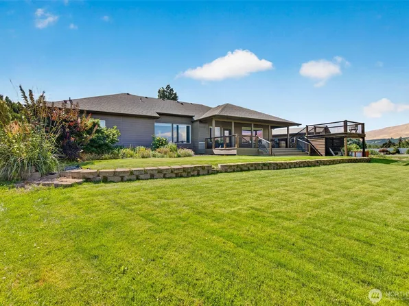 3045 Eastview Lane, Wenatchee, WA 98801