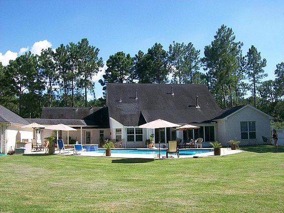 3rd image of 24634 Millers Ln