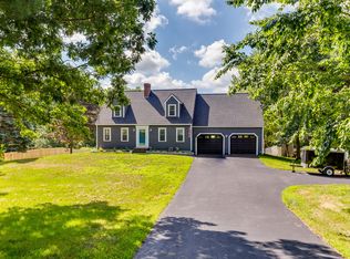 97 Fall Mill Rd, York, ME 03909