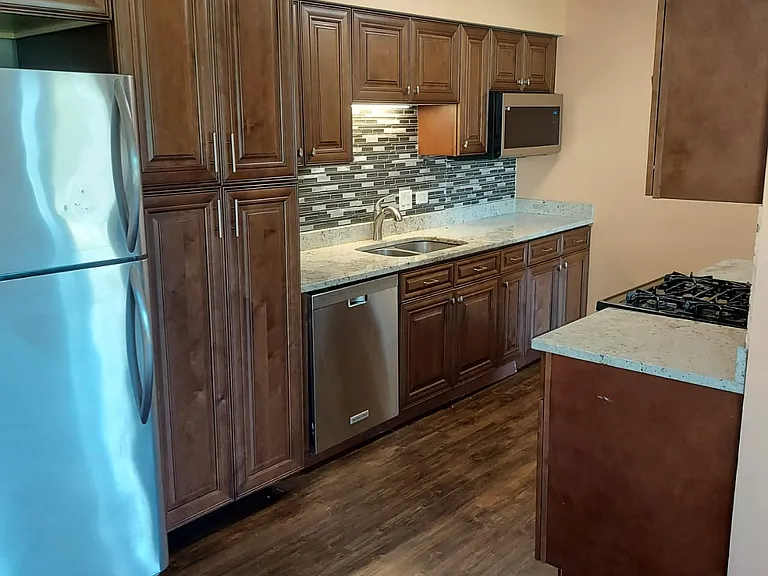 330 Plumwood Ln — Photo 19