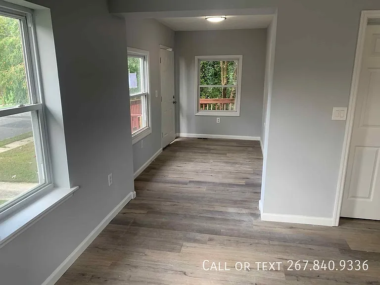 4 Columbia Ave #1DOWN — Photo 20