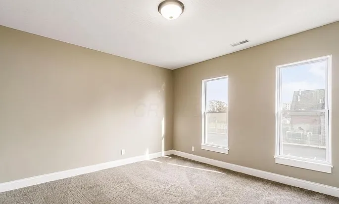137 Avondale Ave — Photo 13