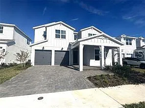 5 bed, 4.0 bath, 3243 sqft, $4,400 — Photo 1