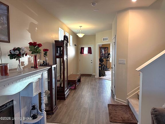 5th image of 3718 Creekstone Bluff Blvd