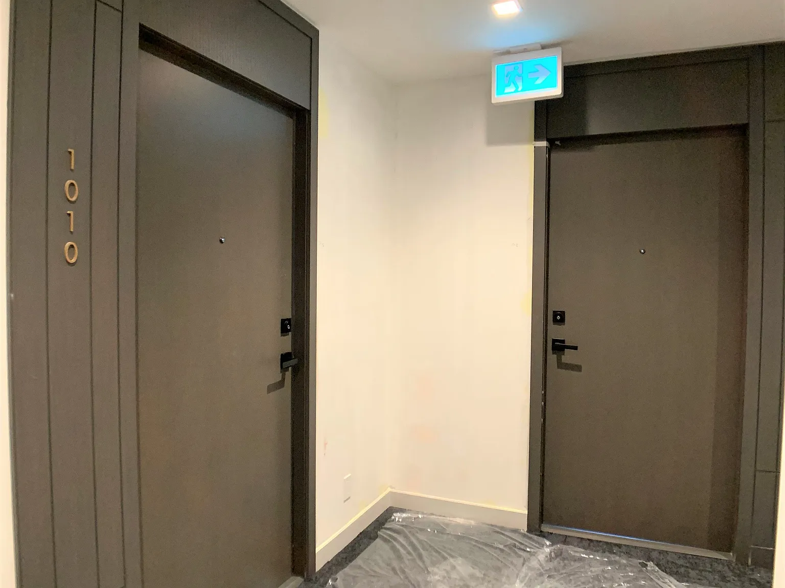 1 bed, $2,200 — Photo 4