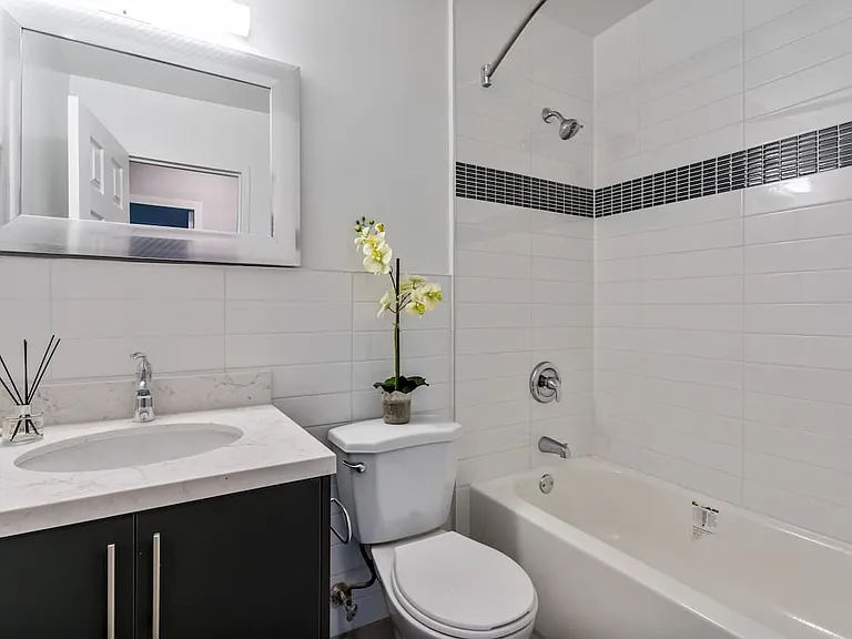 140 Nonquon Rd — Photo 7