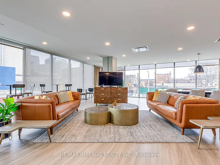 49 Walnut St S #1308 — Photo 38